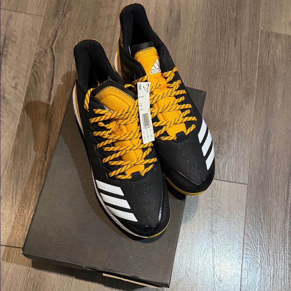 NWT Adidas Black and Gold Athletic Shoes
